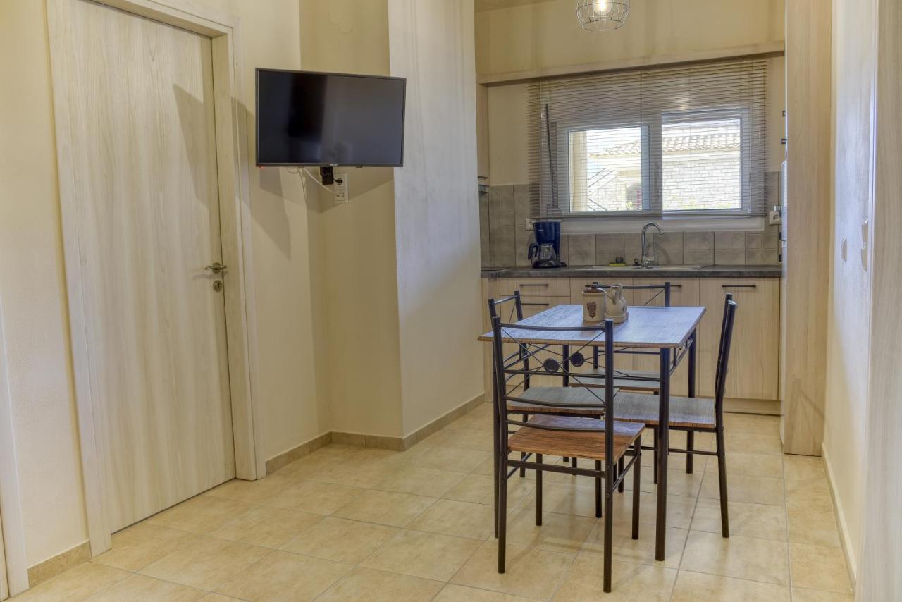 Διαμέρισμα Μεντησ Igoumenitsa Exterior foto