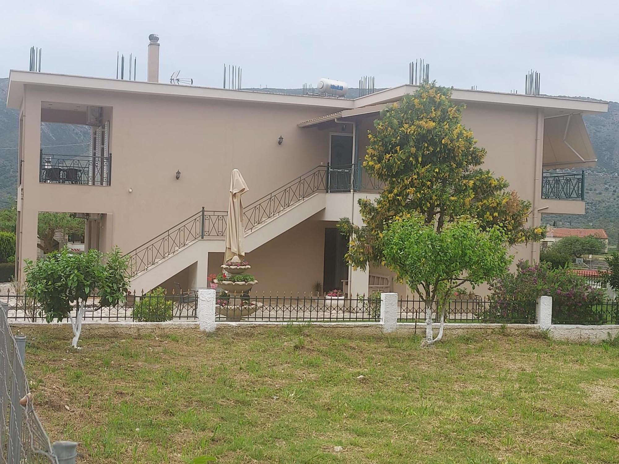 Διαμέρισμα Μεντησ Igoumenitsa Exterior foto